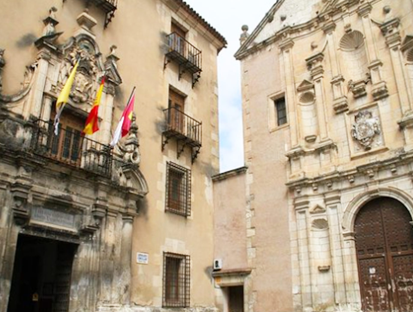 11-Plaza-de-la-Merced