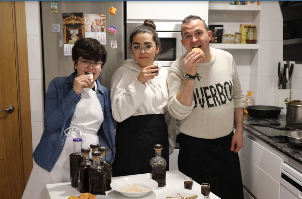 EN SEMANA SANTA, CUENCA SABE A TORRIJA, ALAJÚ Y RESOLÍ