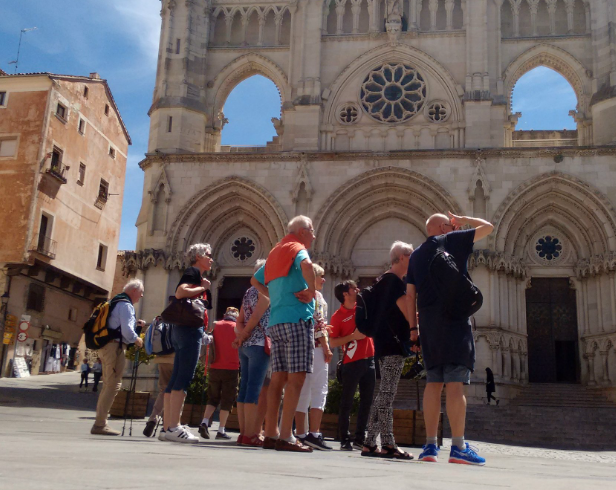 CUENCA A TOPE DURANTE EL PUENTE DEL PILAR