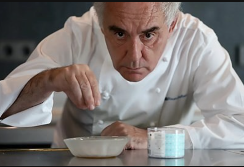 FERRAN ADRIÀ SERÁ PREMIADO POR SU APOYO A CAPITAL ESPAÑOLA DE LA GASTRONOMIA
